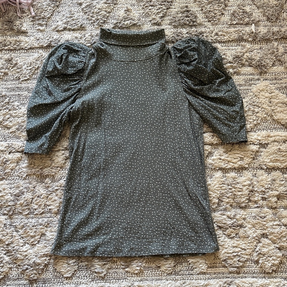 Blue Green Polka Dot Puff Sleeve Top